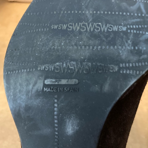 SOLD-Brown casual suede Stuart Weitzman bootie with a cute short heel - Picture 8 of 8